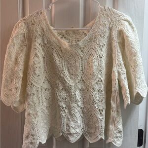 Solitaire Crochet Lace Scoop Neck Blouse in Cream